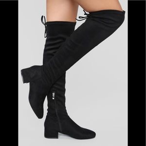 Fashion Nova Flat Knee-High Black Boots